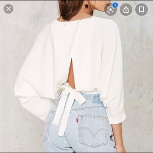 3 FOR $18• White tie back crop top